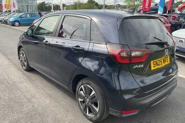 Honda Jazz Hybrid 1.5 i-MMD (122ps) Advance eCVT 