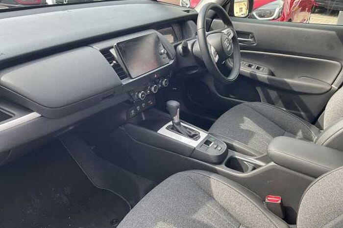 Honda Jazz Hybrid 1.5 i-MMD (122ps) Advance eCVT 