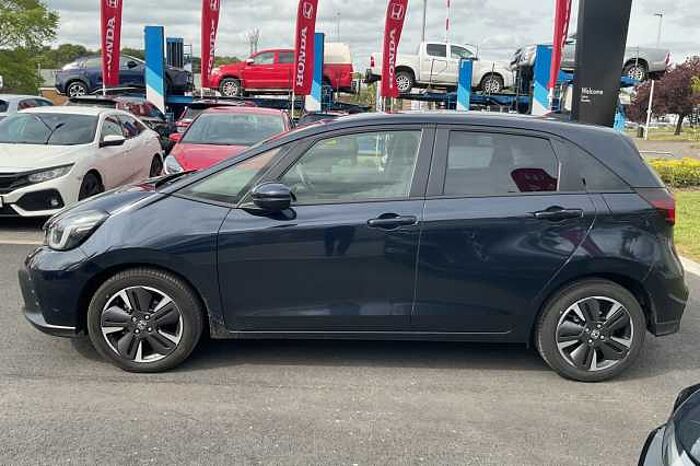 Honda Jazz Hybrid 1.5 i-MMD (122ps) Advance eCVT 